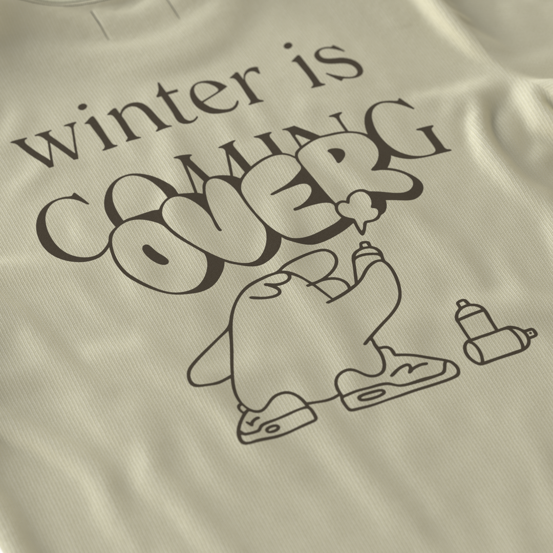 WINTER IS OVER・T-shirt ample unisexe・Crème
